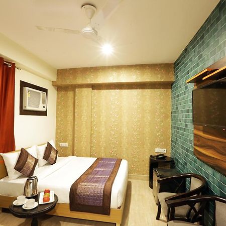 Hotel Airport Star New Delhi Extérieur photo