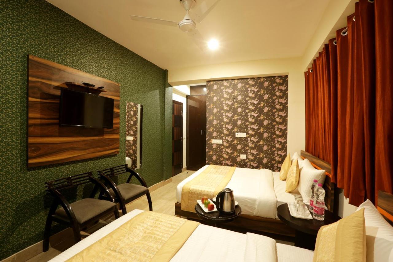 Hotel Airport Star New Delhi Extérieur photo