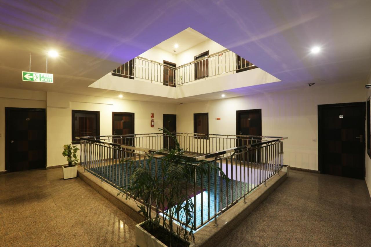 Hotel Airport Star New Delhi Extérieur photo